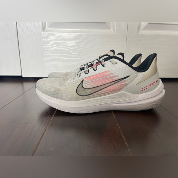 Nike Winflo 9 Running Shoes - Picture 5 of 15